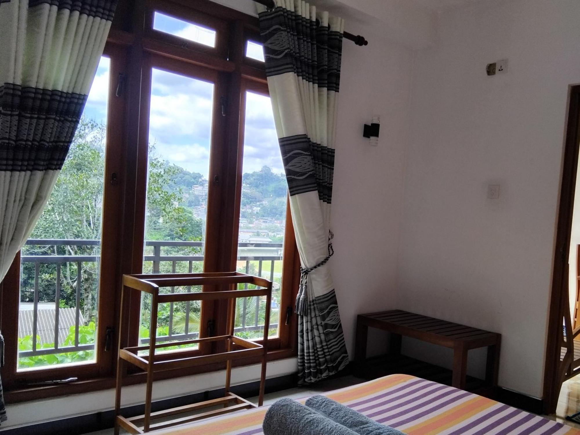 קנדי Kelum Homestay מראה חיצוני תמונה