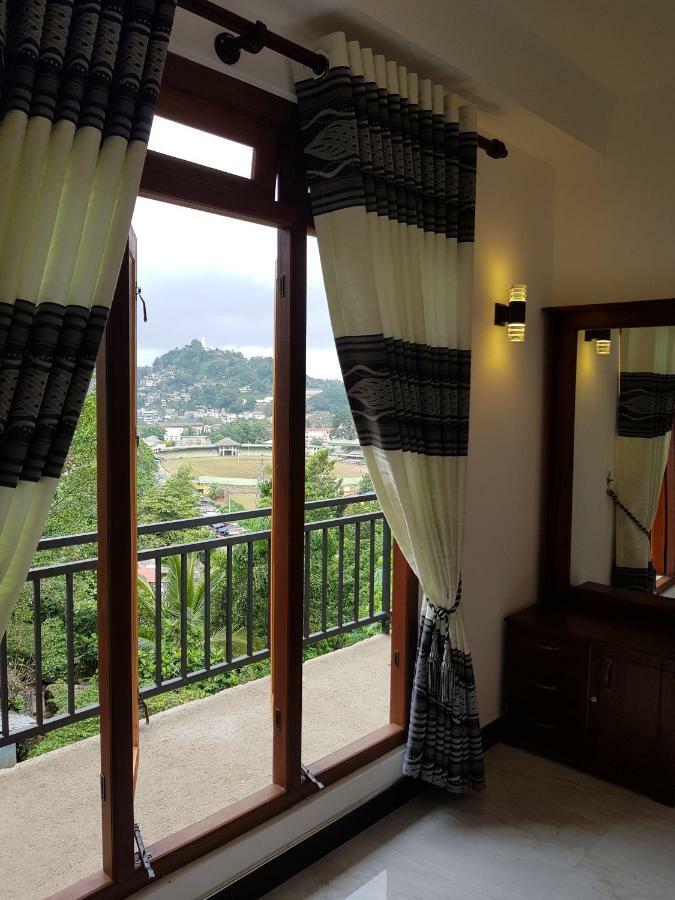 קנדי Kelum Homestay מראה חיצוני תמונה