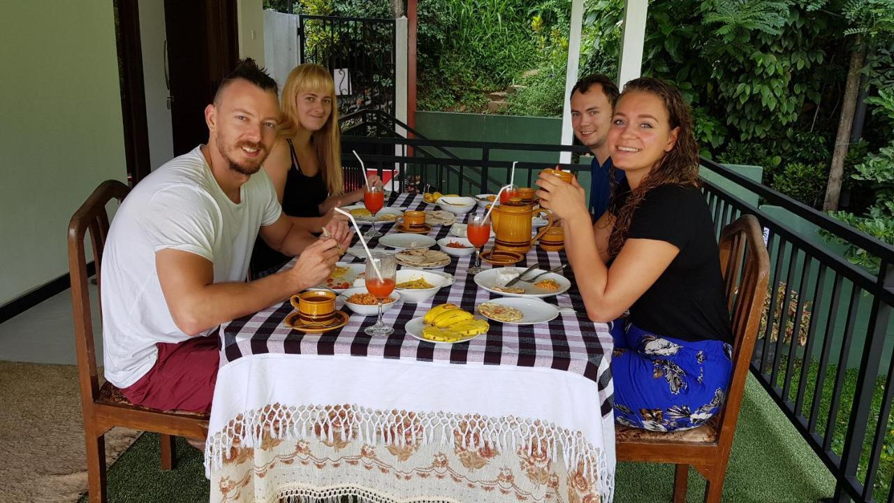 קנדי Kelum Homestay מראה חיצוני תמונה